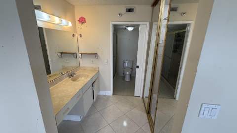 2334 S Cypress Bend Drive #802, Pompano Beach FL - photo 11 of 31