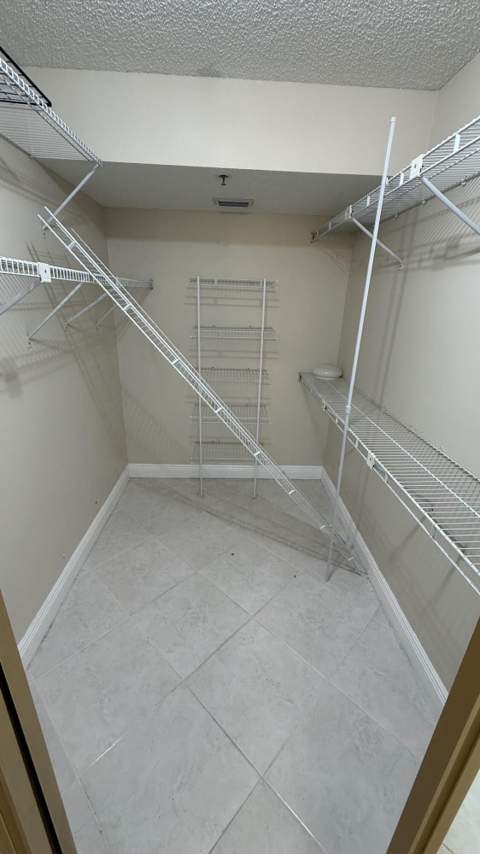 2334 S Cypress Bend Drive #802, Pompano Beach FL - photo 13 of 31