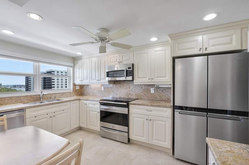 2 bedroom Condominium at 3300 S Ocean Boulevard #1021-C, Seagate Of Highland Condo, Highland Beach — photo 4