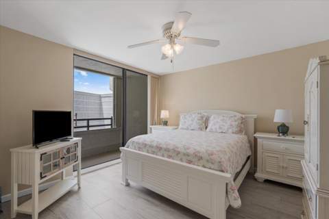 3560 S Ocean Boulevard #607, South Palm Beach FL - photo 19 of 22