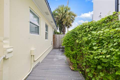 400 45th Street, West Palm Beach FL - photo 11 of 51