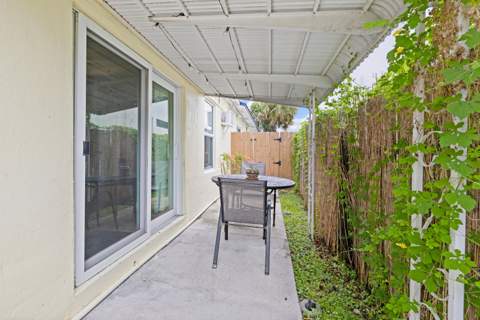 400 45th Street, West Palm Beach FL - photo 9 of 51
