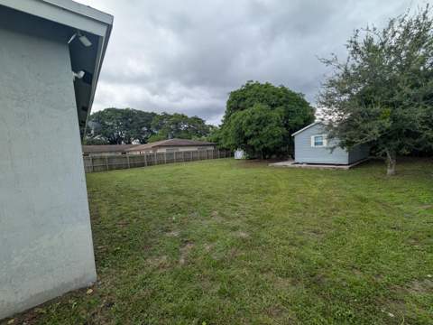 2623 NW 18th Terrace, Oakland Park FL - photo 9 of 10