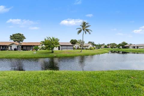 2269 Discovery Circle, Deerfield Beach FL - photo 21 of 52