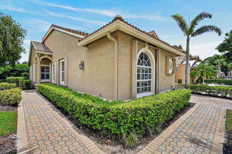 3 bedroom Villa at 7007 Torrey Pines Circle, Pod 7B At The Reserve Torrey Pines, Port St. Lucie — photo 3