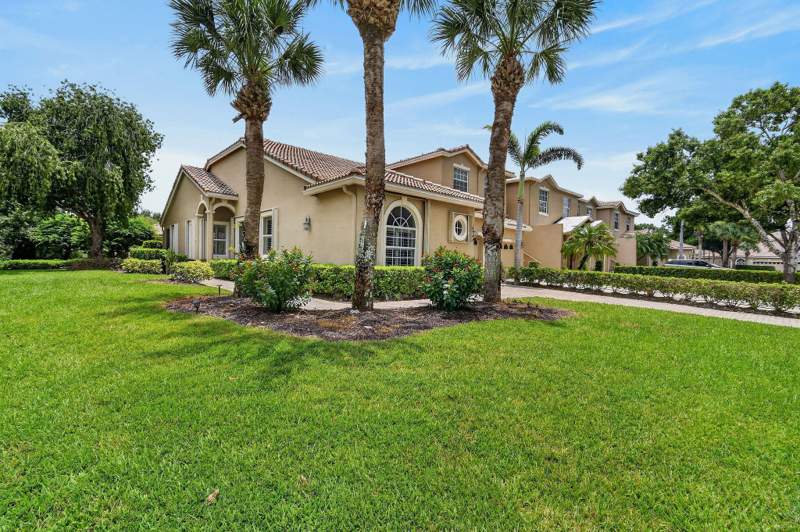 3 bedroom Villa at 7007 Torrey Pines Circle, Pod 7B At The Reserve Torrey Pines, Port St. Lucie — photo 5