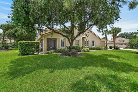 7007 Torrey Pines Circle, Port St. Lucie FL - photo 7 of 69
