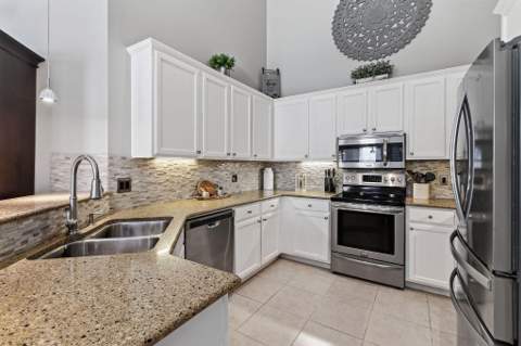 7007 Torrey Pines Circle, Port St. Lucie FL - photo 23 of 69