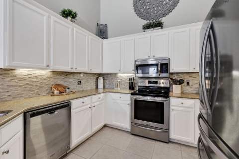 7007 Torrey Pines Circle, Port St. Lucie FL - photo 24 of 69