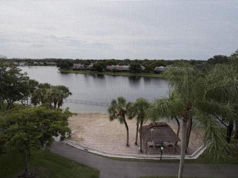 1101 Colony Point Circle #506, Pembroke Pines FL - photo 11 of 26