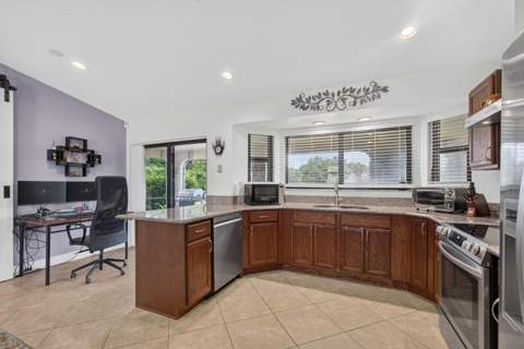 1848 Lynton Circle, Wellington FL - photo 13 of 63