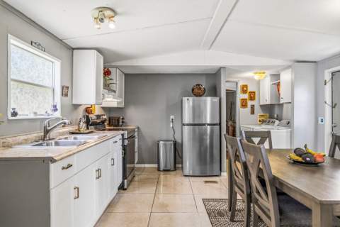 5133 Melissa Lane, Fort Pierce FL - photo 12 of 34