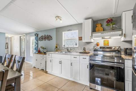 5133 Melissa Lane, Fort Pierce FL - photo 19 of 34