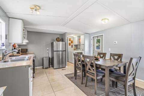 5133 Melissa Lane, Fort Pierce FL - photo 8 of 34