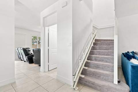 3000 King Palm Way, Riviera Beach FL - photo 7 of 49