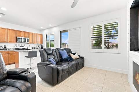 3000 King Palm Way, Riviera Beach FL - photo 12 of 49