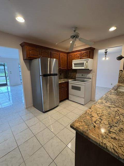 2 bedroom Single Family Residence at 14537 Shadow Wood Lane, Coco Wood Lakes Sec 1, Delray Beach — photo 3