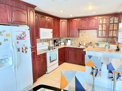 6238 SW 7th Street, Margate FL - photo 8 of 21
