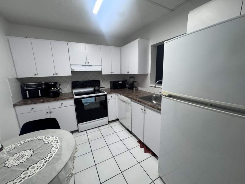 2 bedroom Condominium at 2830 Somerset Drive #104N, Somerset Lakes Condo, Lauderdale Lakes — photo 5