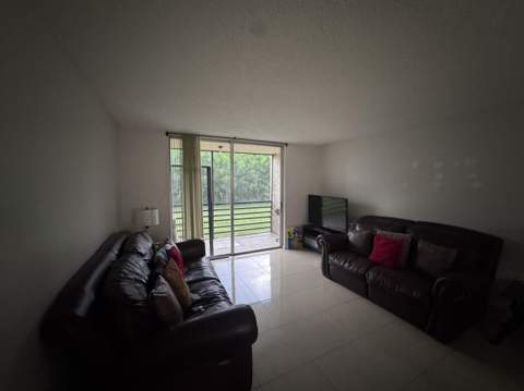 2830 Somerset Drive #104N, Lauderdale Lakes FL - photo 8 of 15