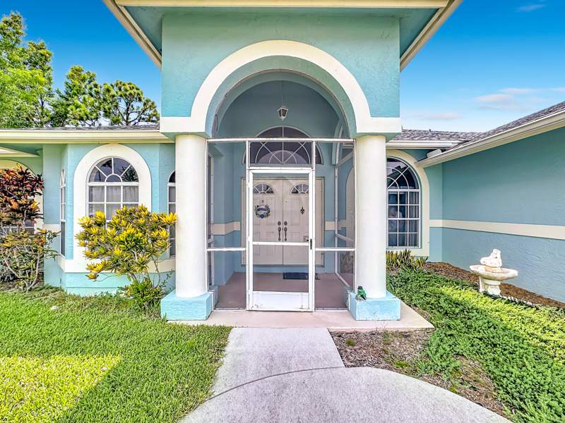 3 bedroom Single Family Residence at 497 SE Nome Drive, Port St Lucie Section 39, Port St. Lucie — photo 2