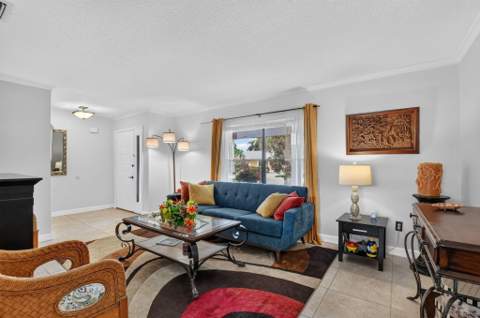 760 NW 41st Terrace, Deerfield Beach FL - photo 7 of 44