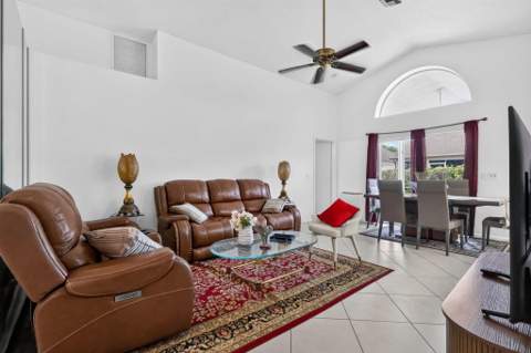 412 Trotters Lane, Greenacres FL - photo 13 of 48