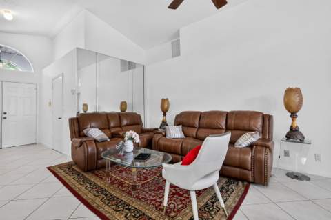 412 Trotters Lane, Greenacres FL - photo 15 of 48
