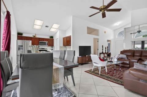 412 Trotters Lane, Greenacres FL - photo 17 of 48