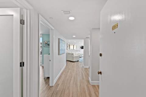 3560 S Ocean Boulevard #706, South Palm Beach FL - photo 9 of 57
