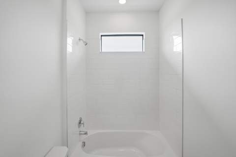 11010 NW Glynlea  Boulevard, Port St. Lucie FL - photo 9 of 32