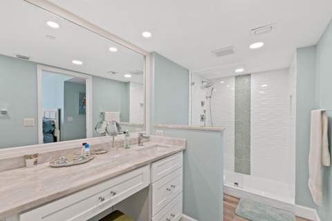 3560 S Ocean Boulevard #706, South Palm Beach FL - photo 24 of 57