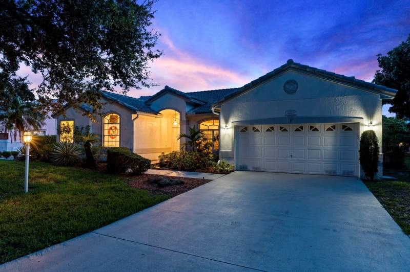 4 bedroom Single Family Residence at 4220 NW 90th Terrace, Royal Land Amended, Coral Springs — photo 5