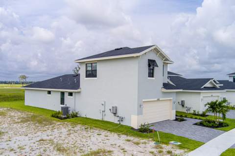 11010 NW Glynlea  Boulevard, Port St. Lucie FL - photo 23 of 32