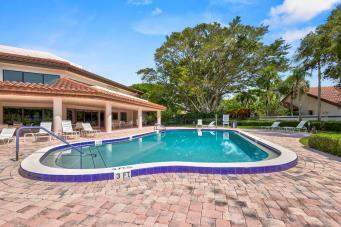 6050 SE Martinique Drive #102, Stuart FL - photo 17 of 72