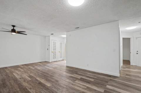3405 Emerald Oaks Drive #207, Hollywood FL - photo 16 of 44