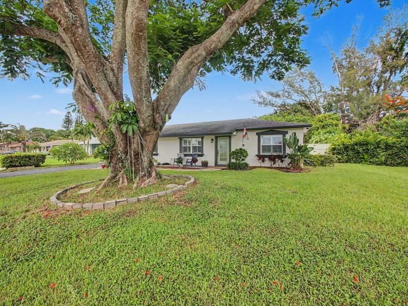 3 bedroom Single Family Residence at 19732 Colorado Circle, Southwind Lakes, Boca Raton — photo 5