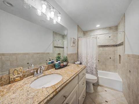 19732 Colorado Circle, Boca Raton FL - photo 23 of 36