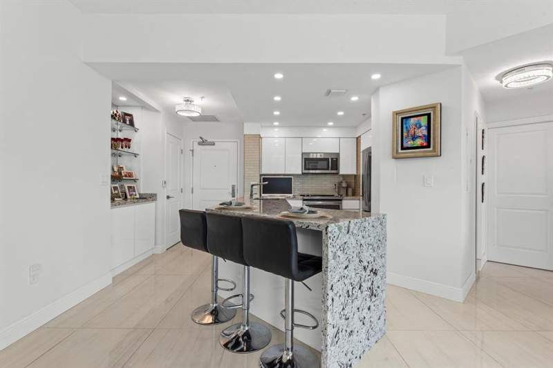 2 bedroom Condominium at 347 N New River Drive #310, Watergarden Condo, Fort Lauderdale — photo 5