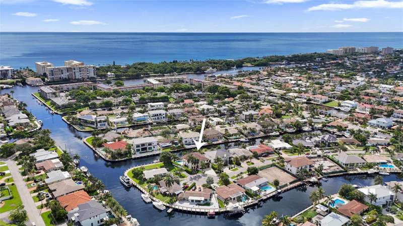 6 bedroom Single Family Residence at 4930 NE 27th Terrace, Coral Key Villas 3rd Sec, Lighthouse Point — photo 4