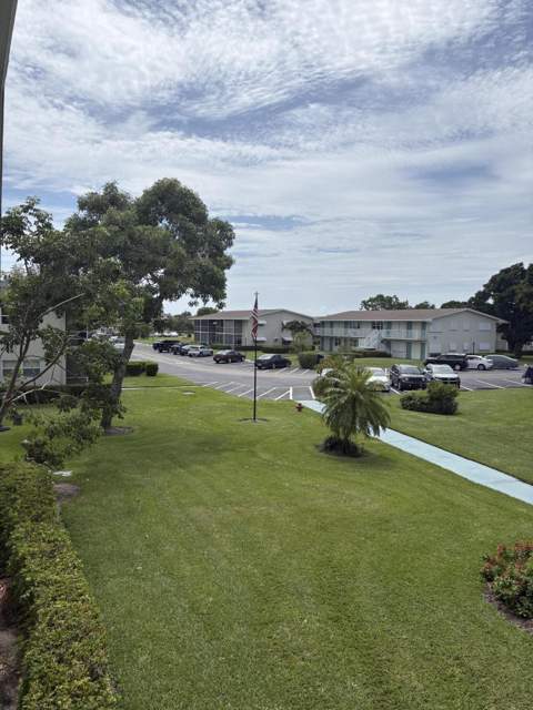 240 Horizons #208, Boynton Beach FL - photo 12 of 15