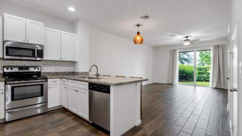 366 SE 1st Way, Deerfield Beach FL - photo 8 of 44