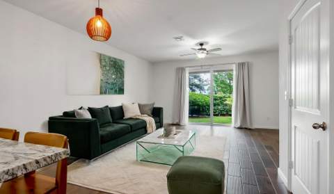 366 SE 1st Way, Deerfield Beach FL - photo 10 of 44