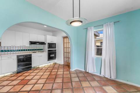 122 Euclid Boulevard, Lantana FL - photo 13 of 44
