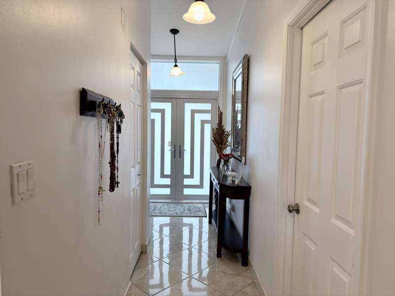 4 bedroom Single Family Residence at 501 SW 168th Way, Bonaventure Lakes Add 2, Weston — photo 5