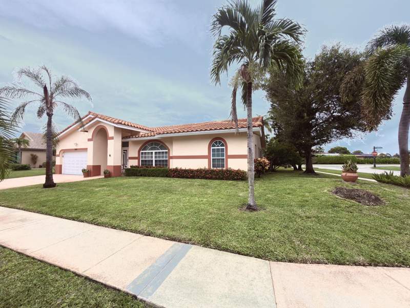 4 bedroom Single Family Residence at 501 SW 168th Way, Bonaventure Lakes Add 2, Weston — photo 2