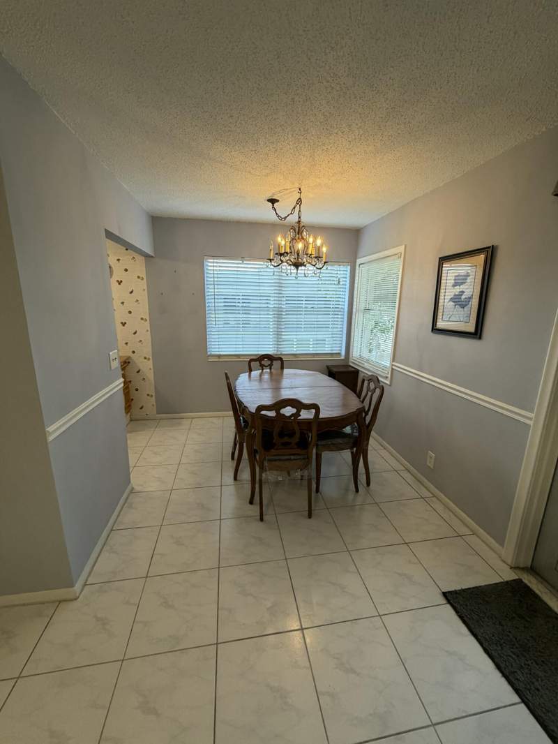 2 bedroom Condominium at 24 EASTHAMPTON A, EASTHAMPTON CONDO, West Palm Beach — photo 2