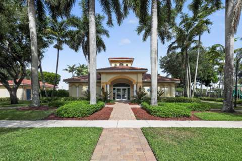 2823 S Evergreen Circle, Boynton Beach FL - photo 24 of 28