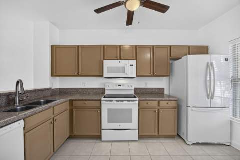 6932 Stoney Creek Circle, Lake Worth FL - photo 8 of 58