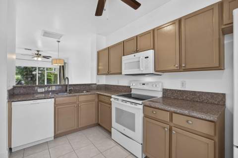 6932 Stoney Creek Circle, Lake Worth FL - photo 10 of 58